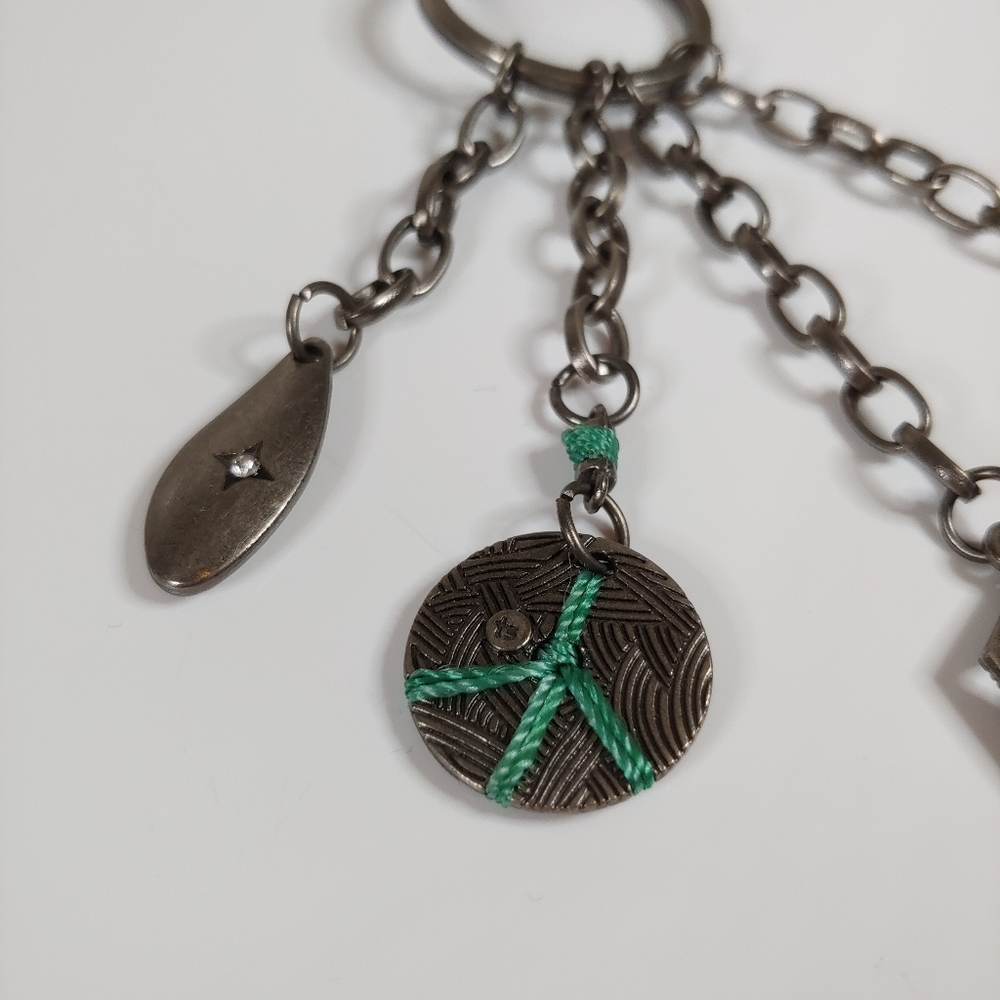 The Sak Keychain